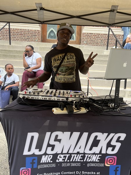 DJ SMACKS on the 1 &2’s!